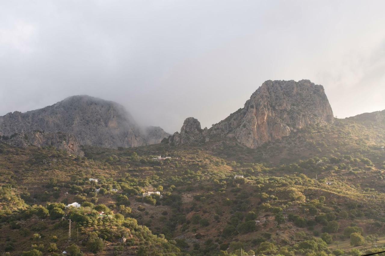 شقة Lagar Del Chorro Junto Caminito Del Rey Piscina Y Baloncesto المظهر الخارجي الصورة